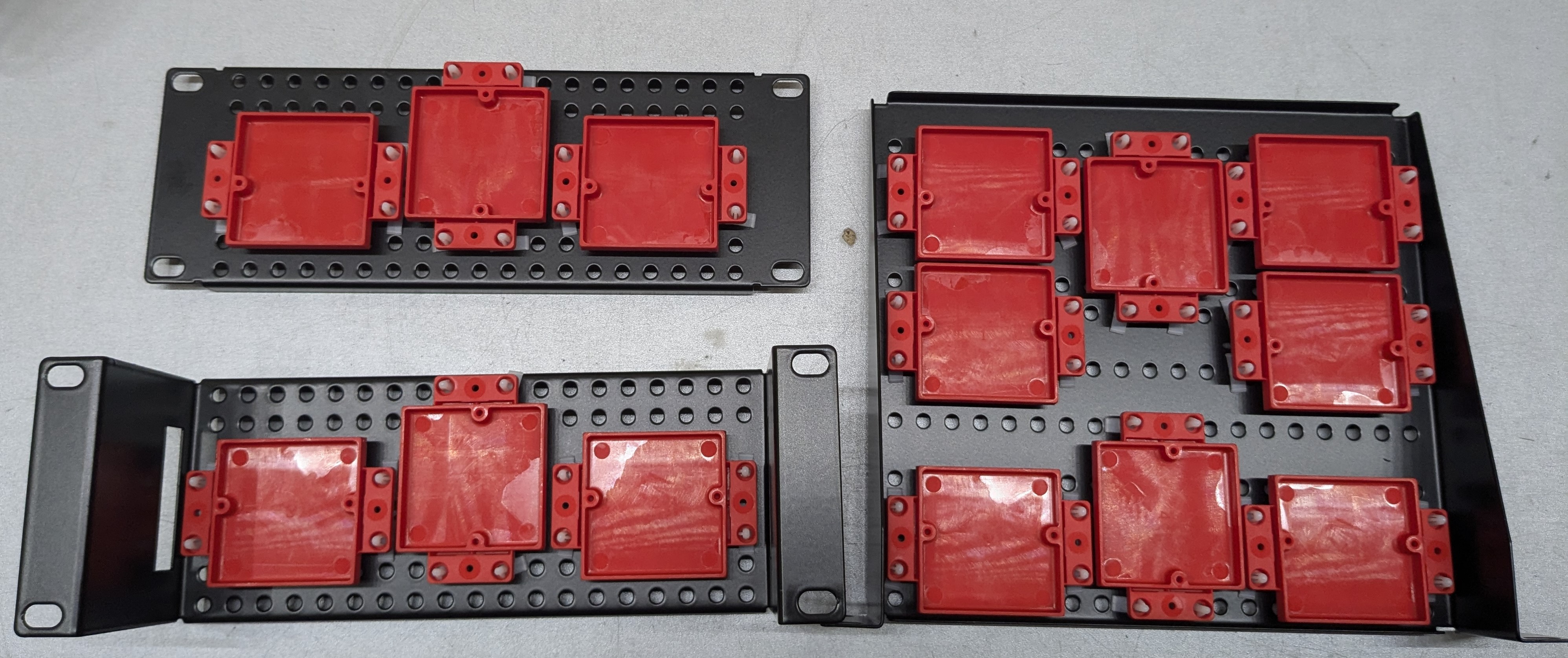 RACK10_CZerwone.jpg